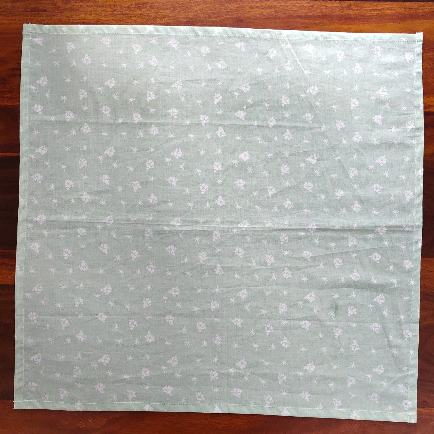 Prelo Bandana in mint freen with tiny white floral motif