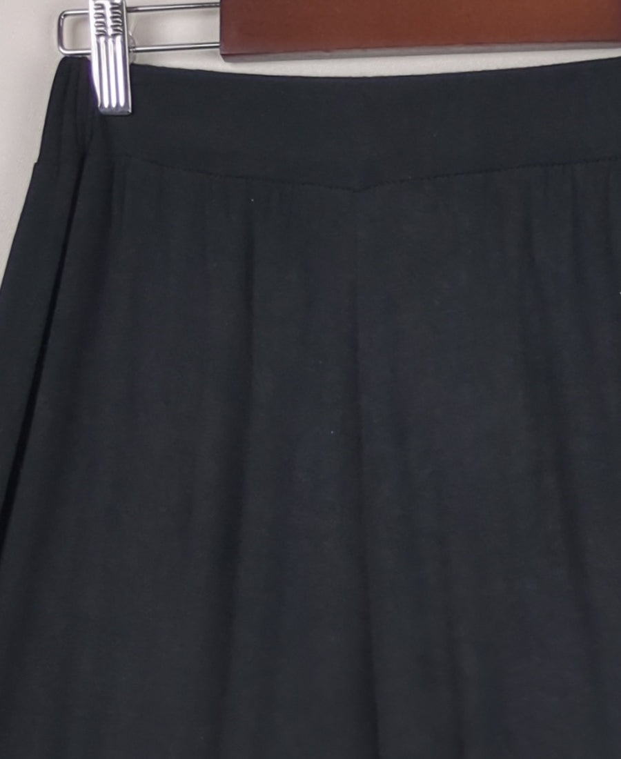 Wide Black