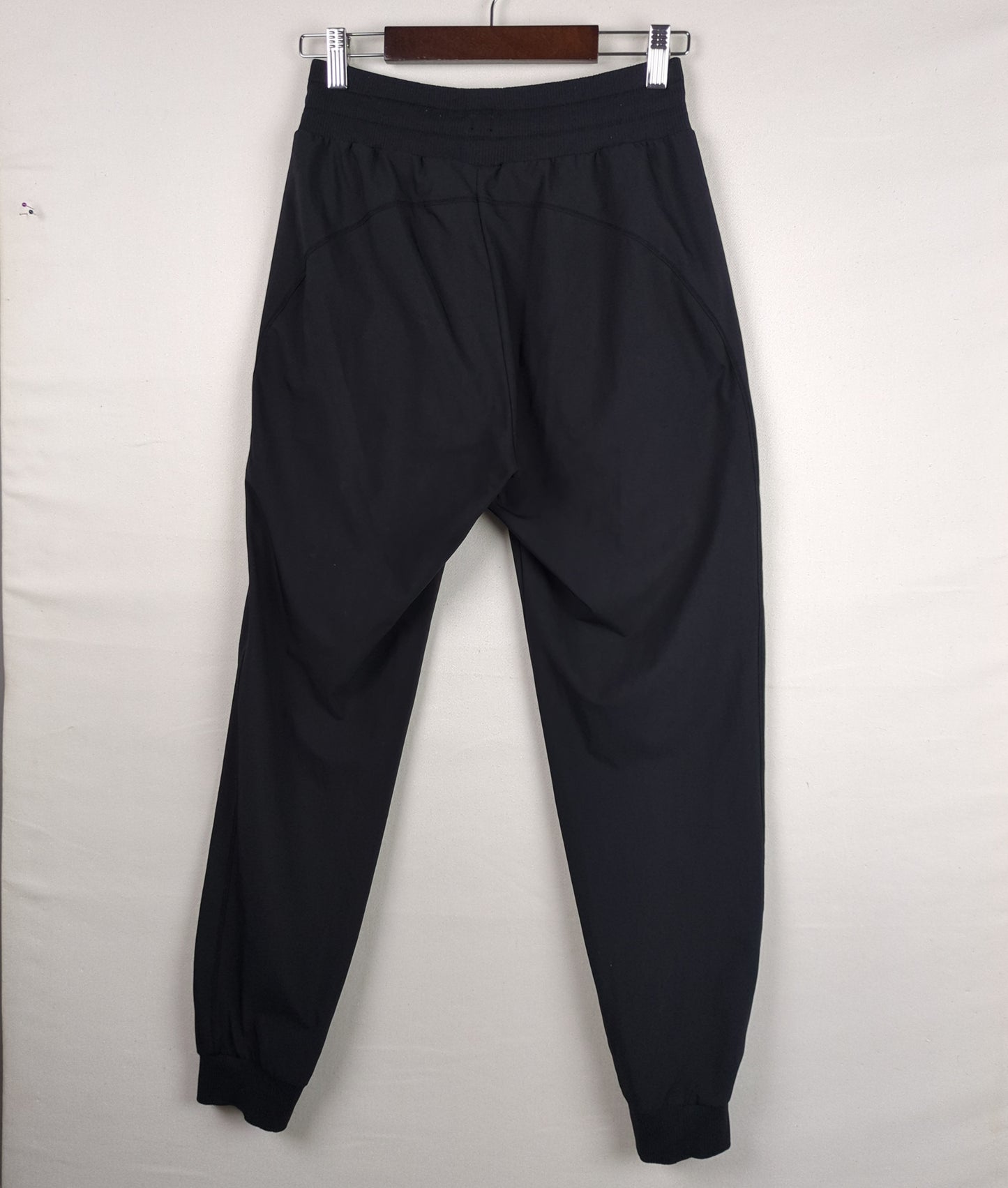 Sporty Black