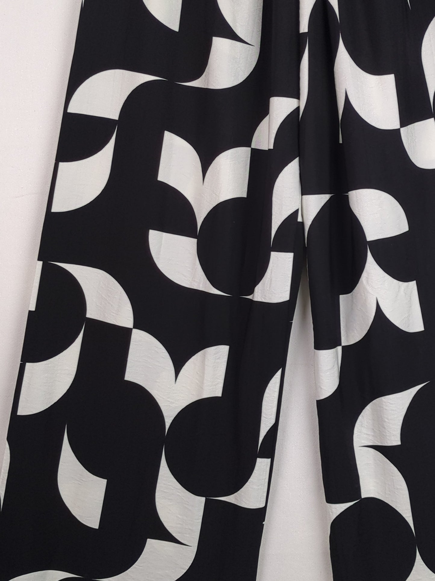 Geometric Black