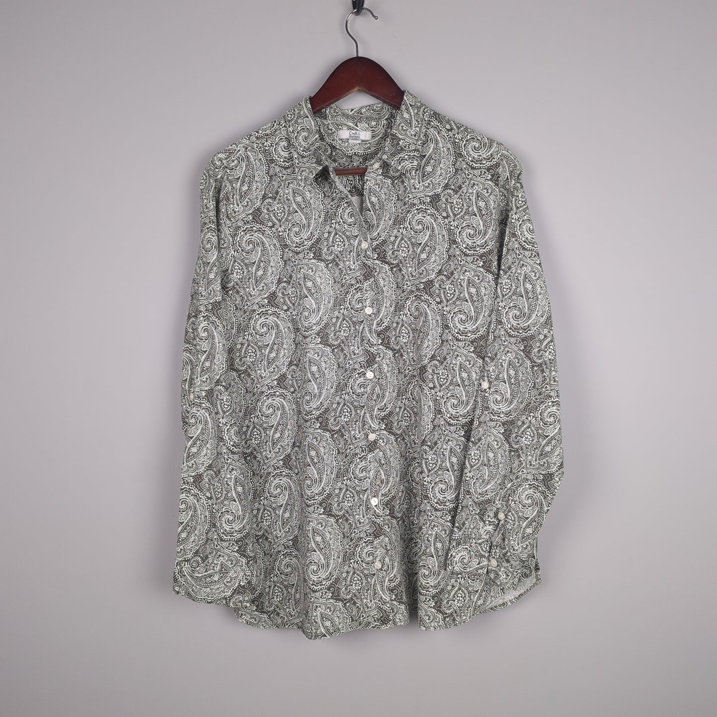 Ornate Olive