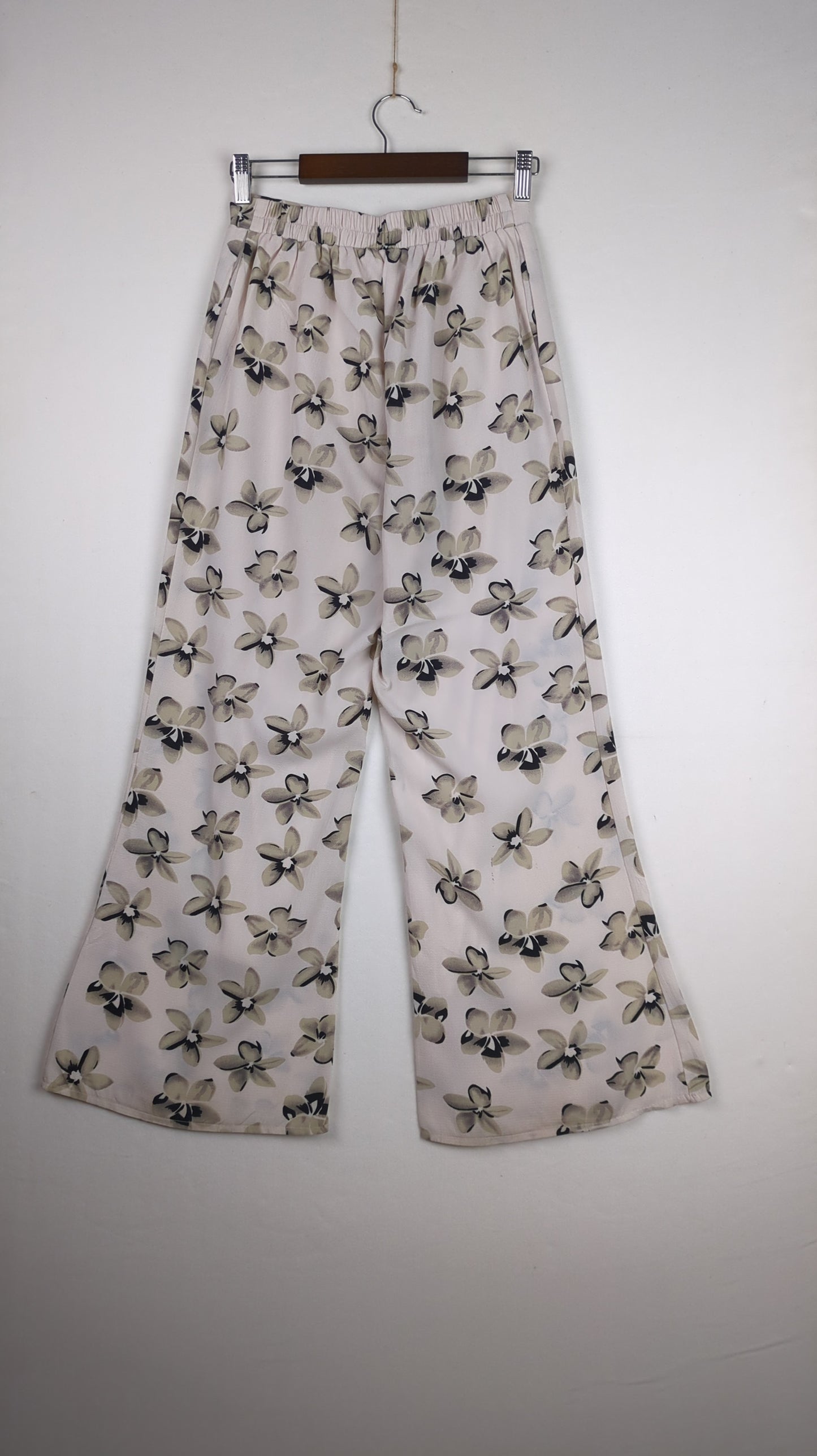 Floral Beige