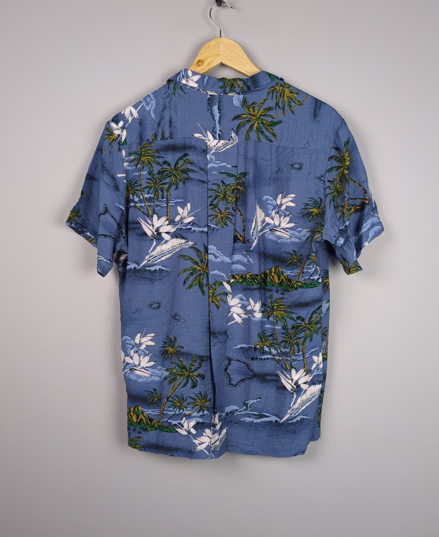 Island Breeze