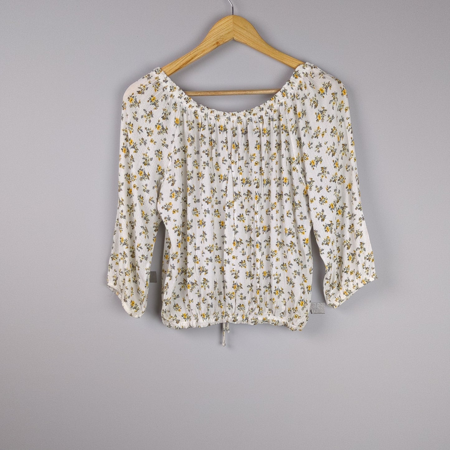 Dainty Daisies