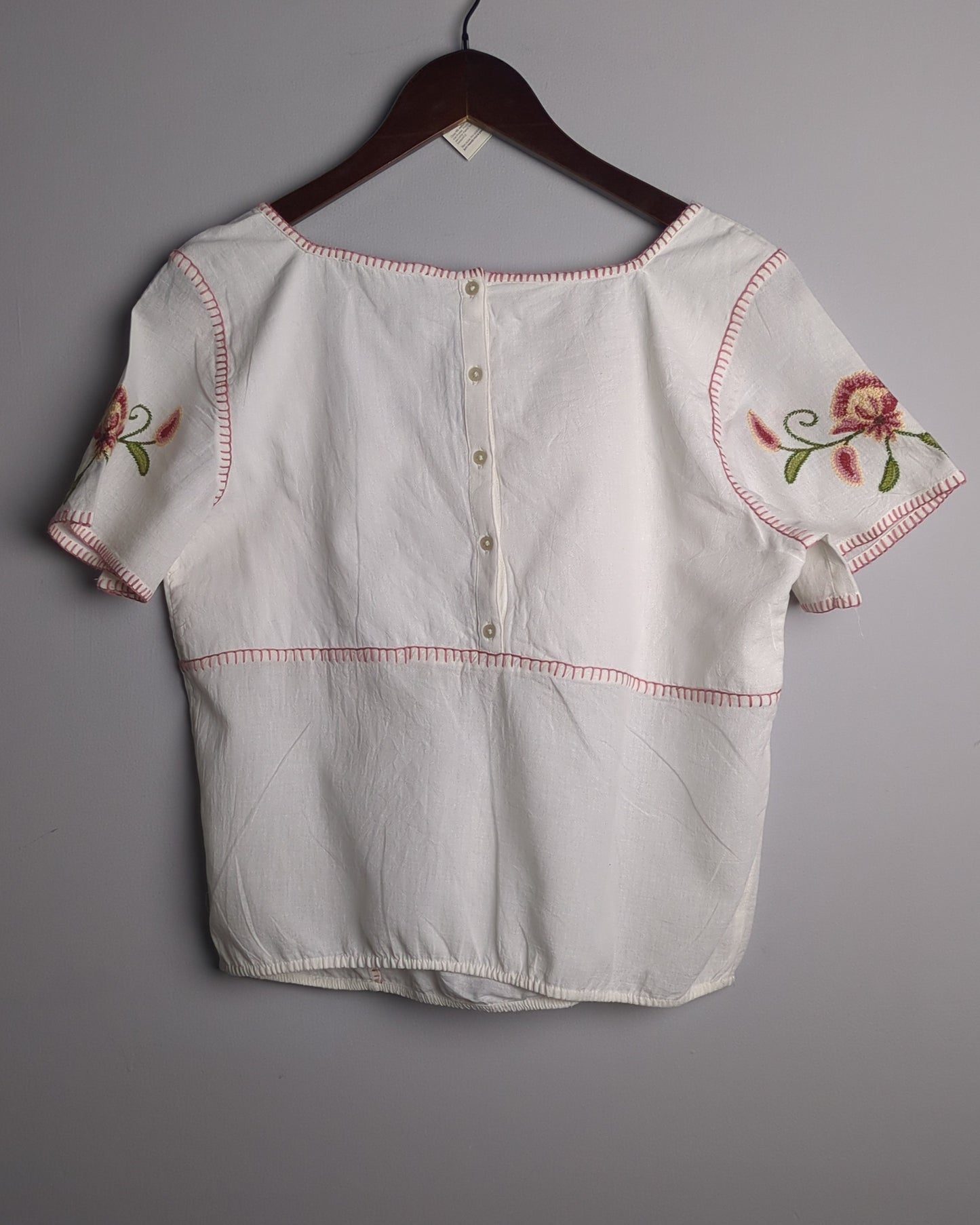 Abercrombie & Fitch White Embroidered Blouse