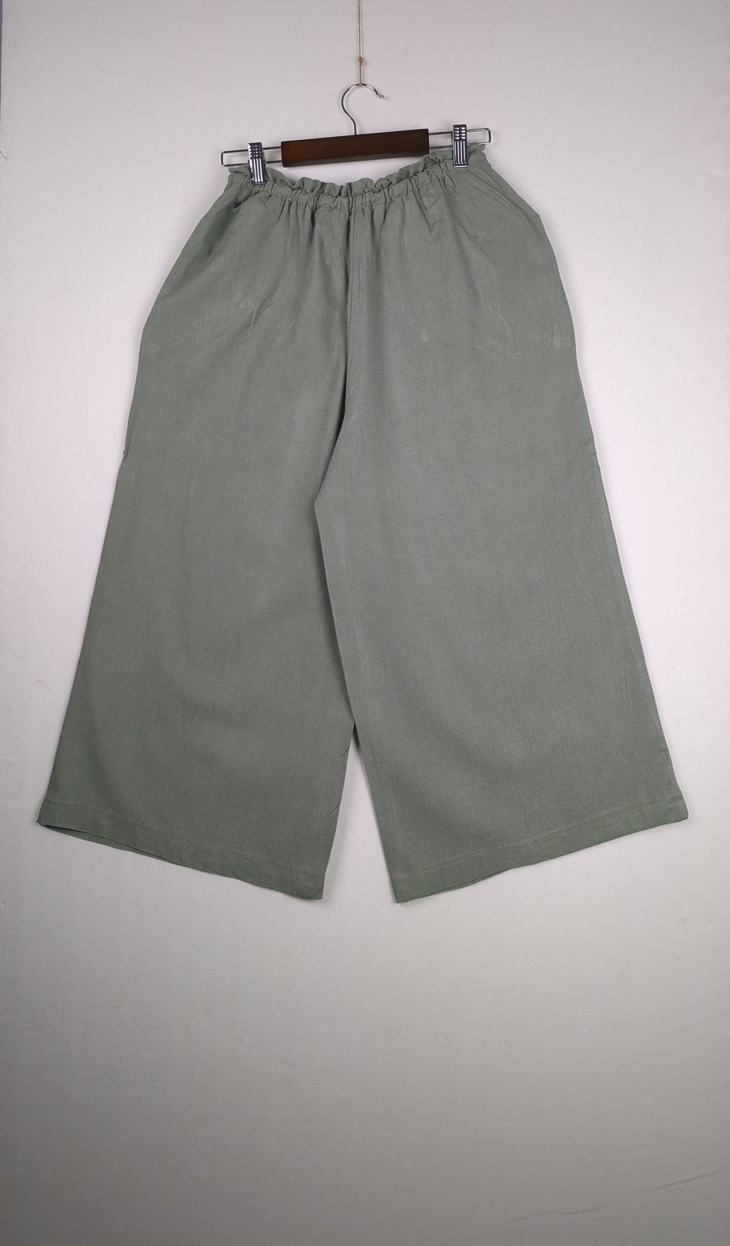 Flowy Green