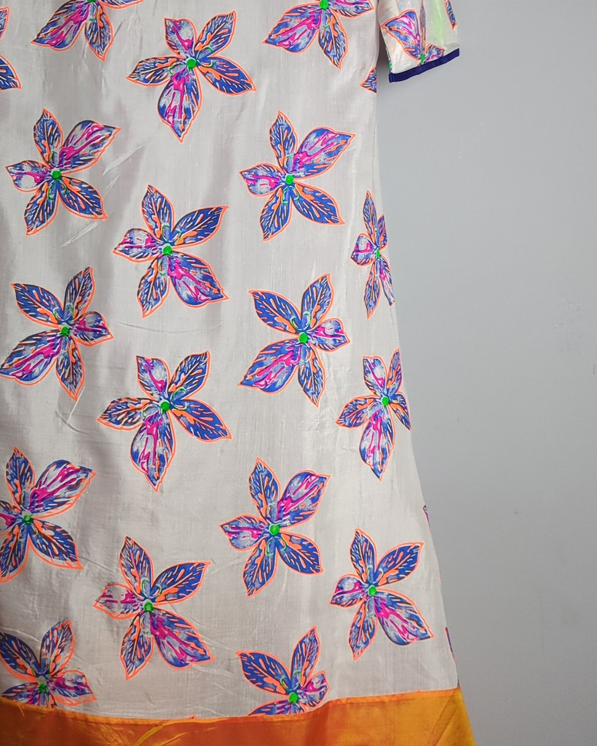 Uthenia White Floral Kurti