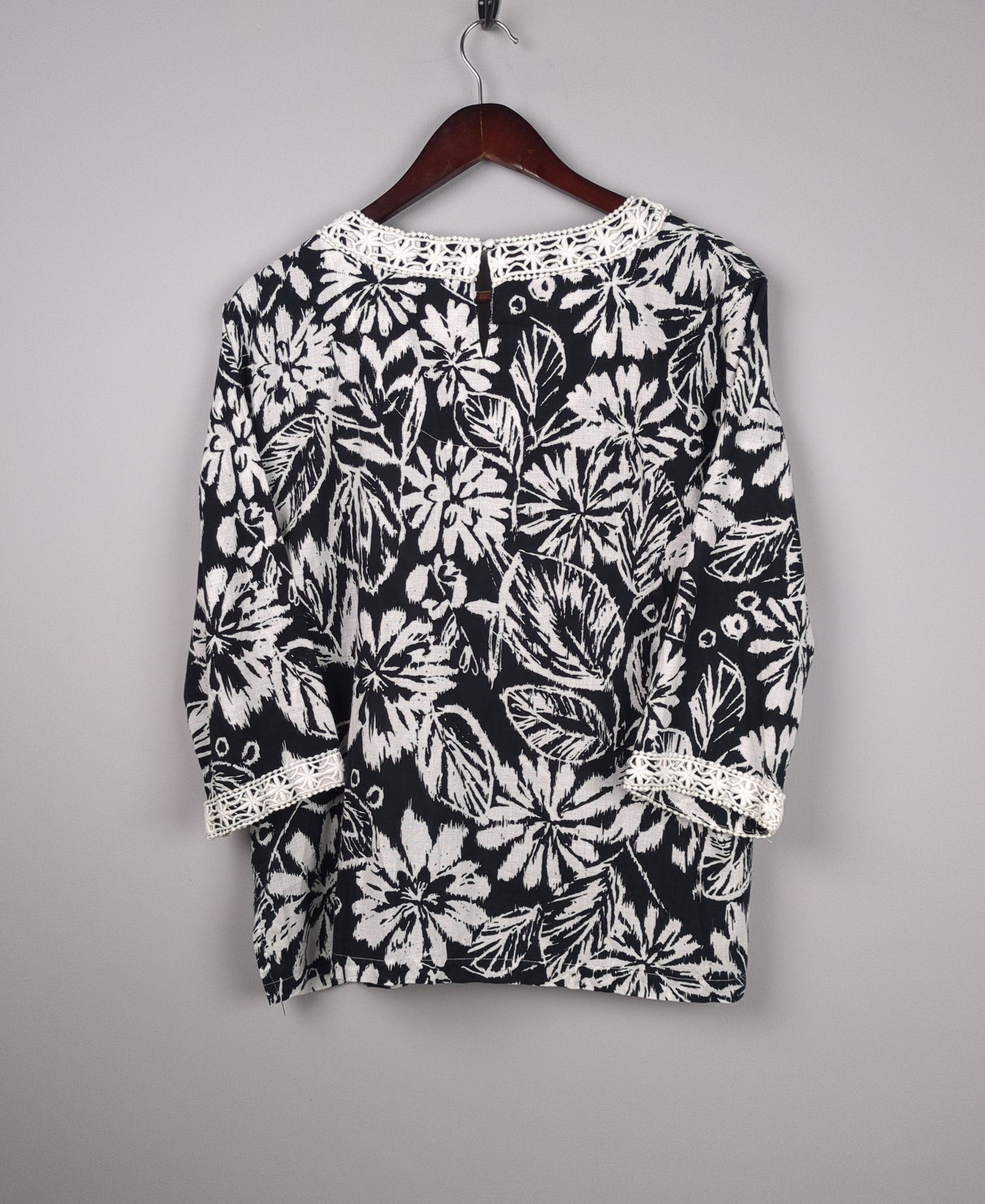 Floral Breeze