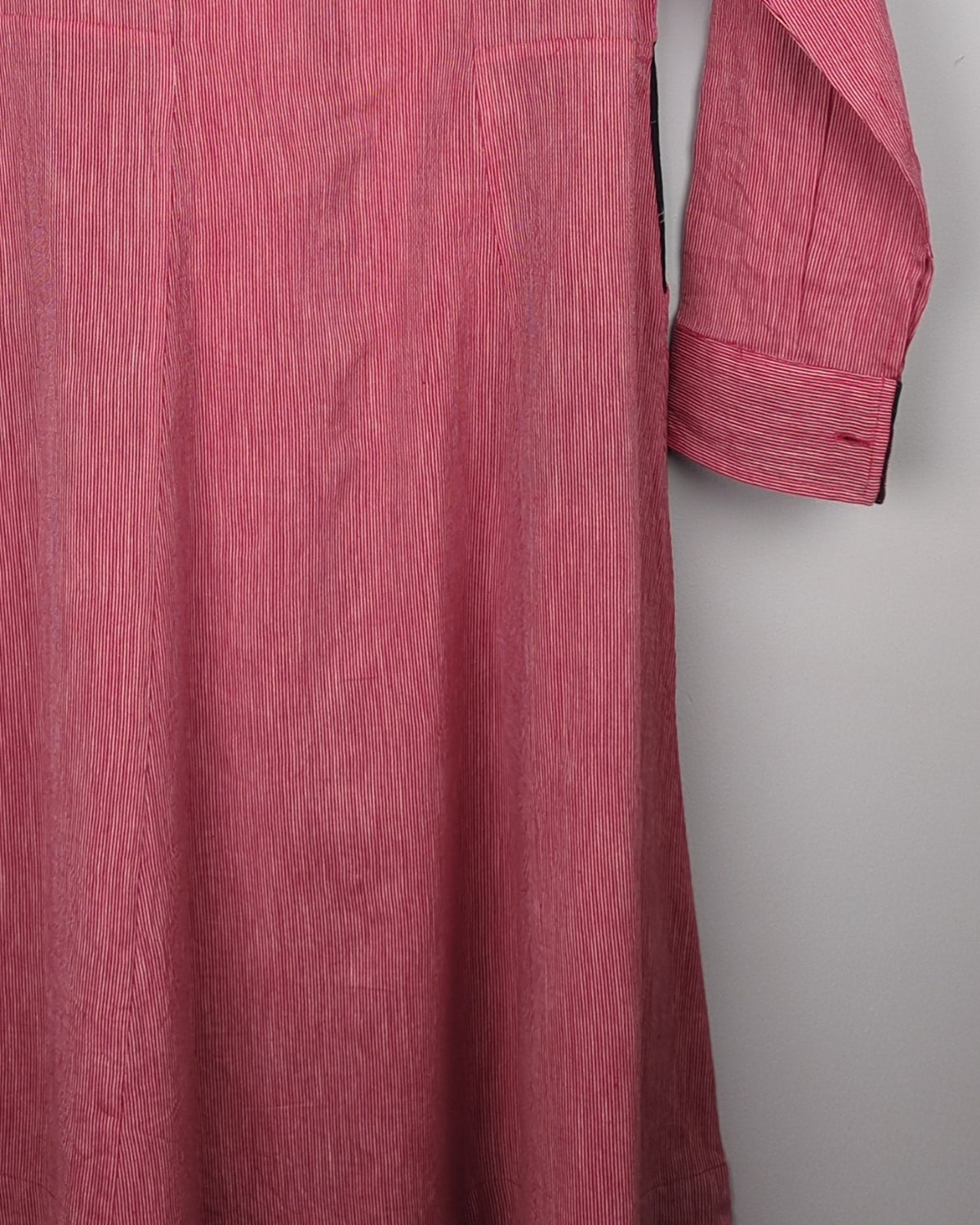 Translate Red Buttoned Kurta