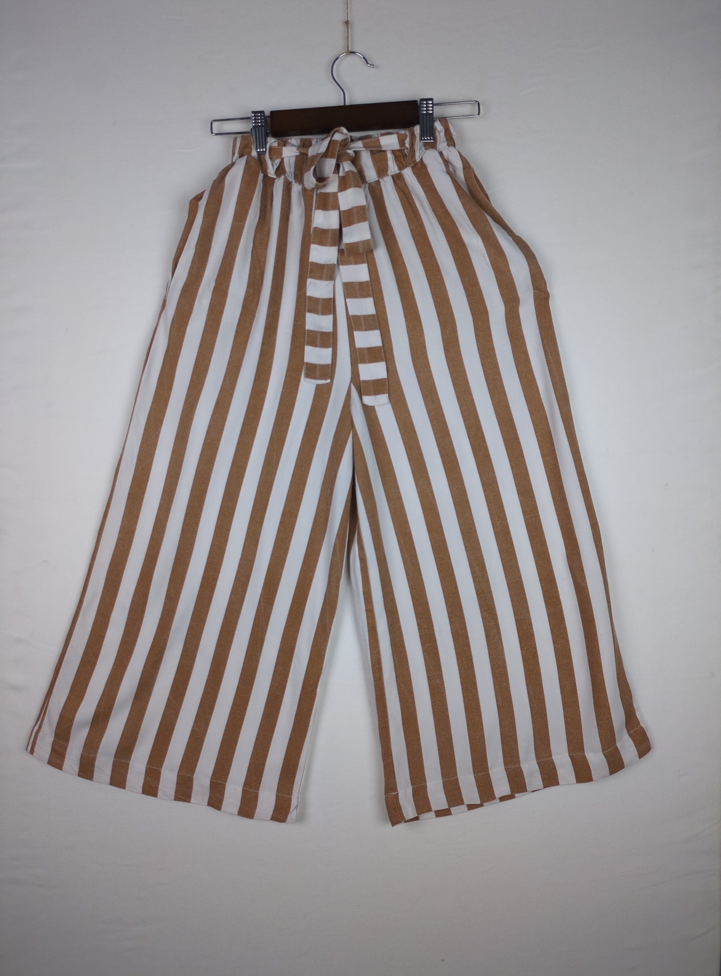 Beige Stripes