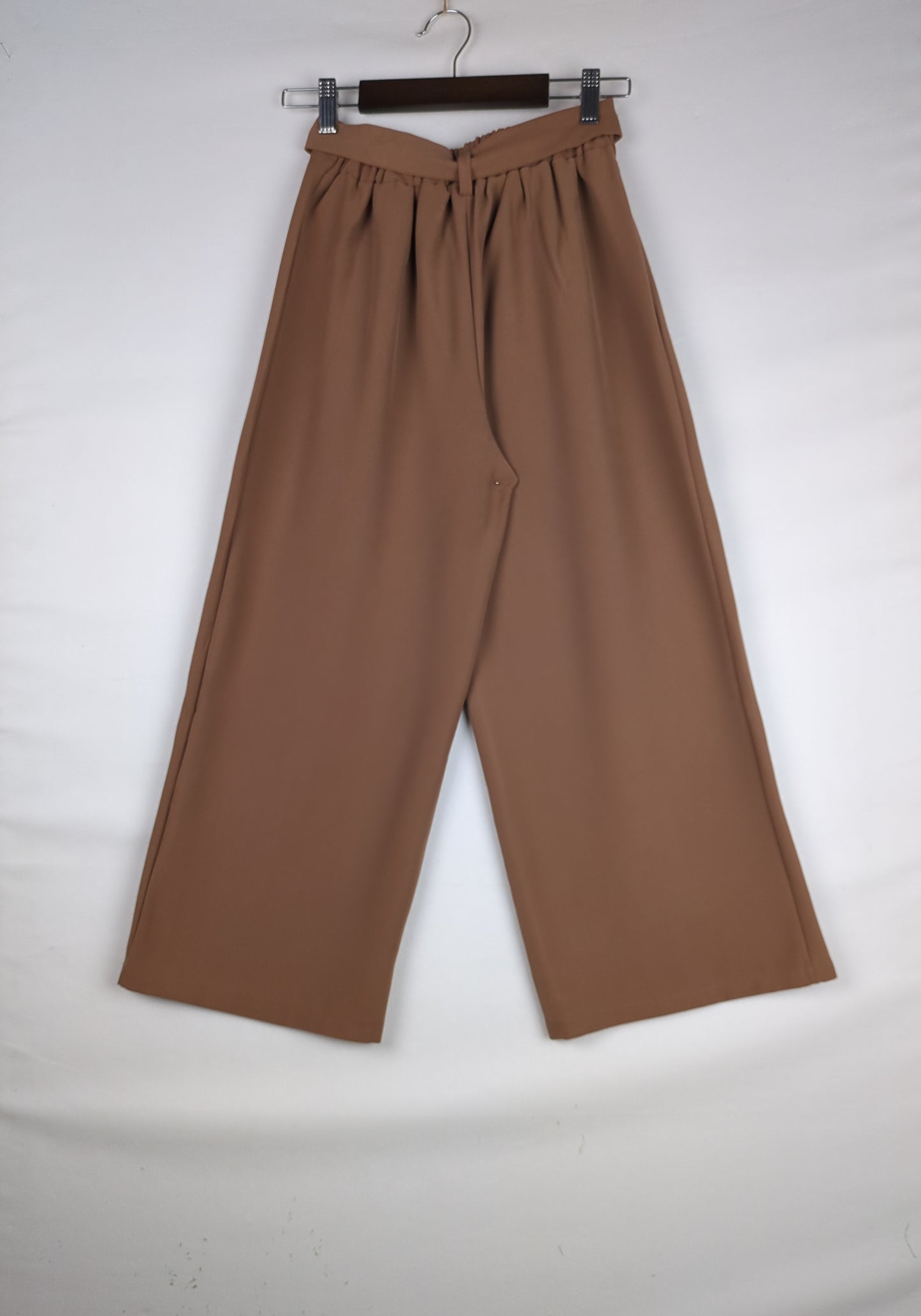 Flowy Beige