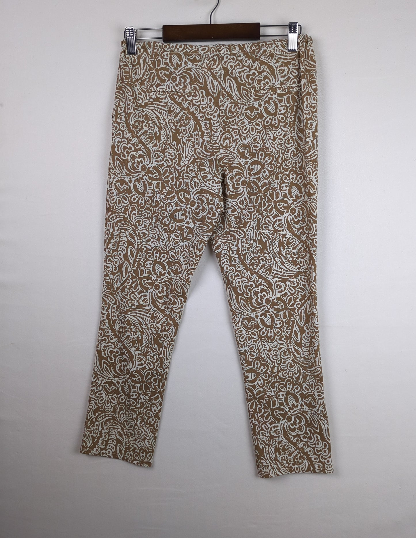 Brown Paisley