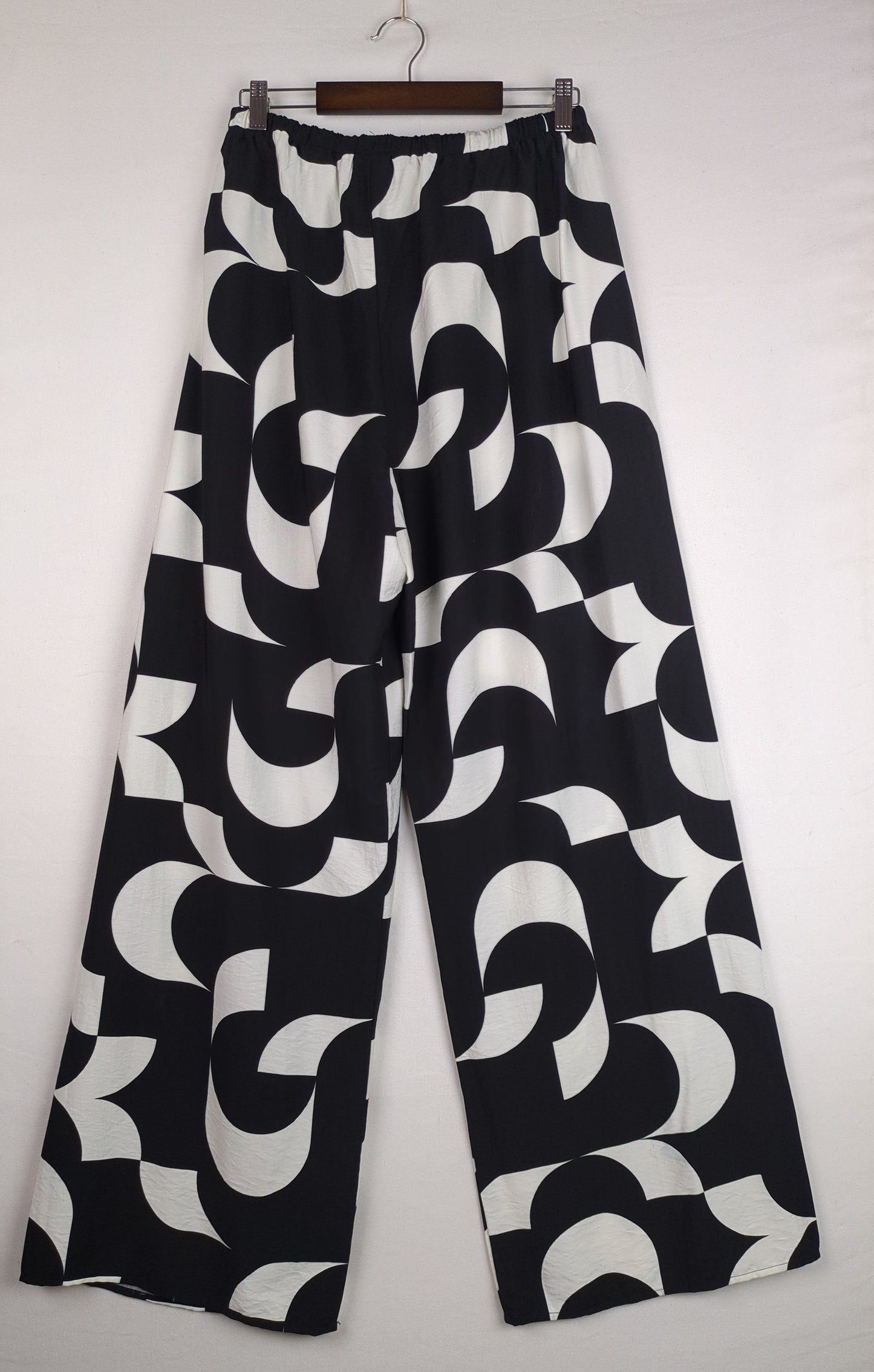 Geometric Black