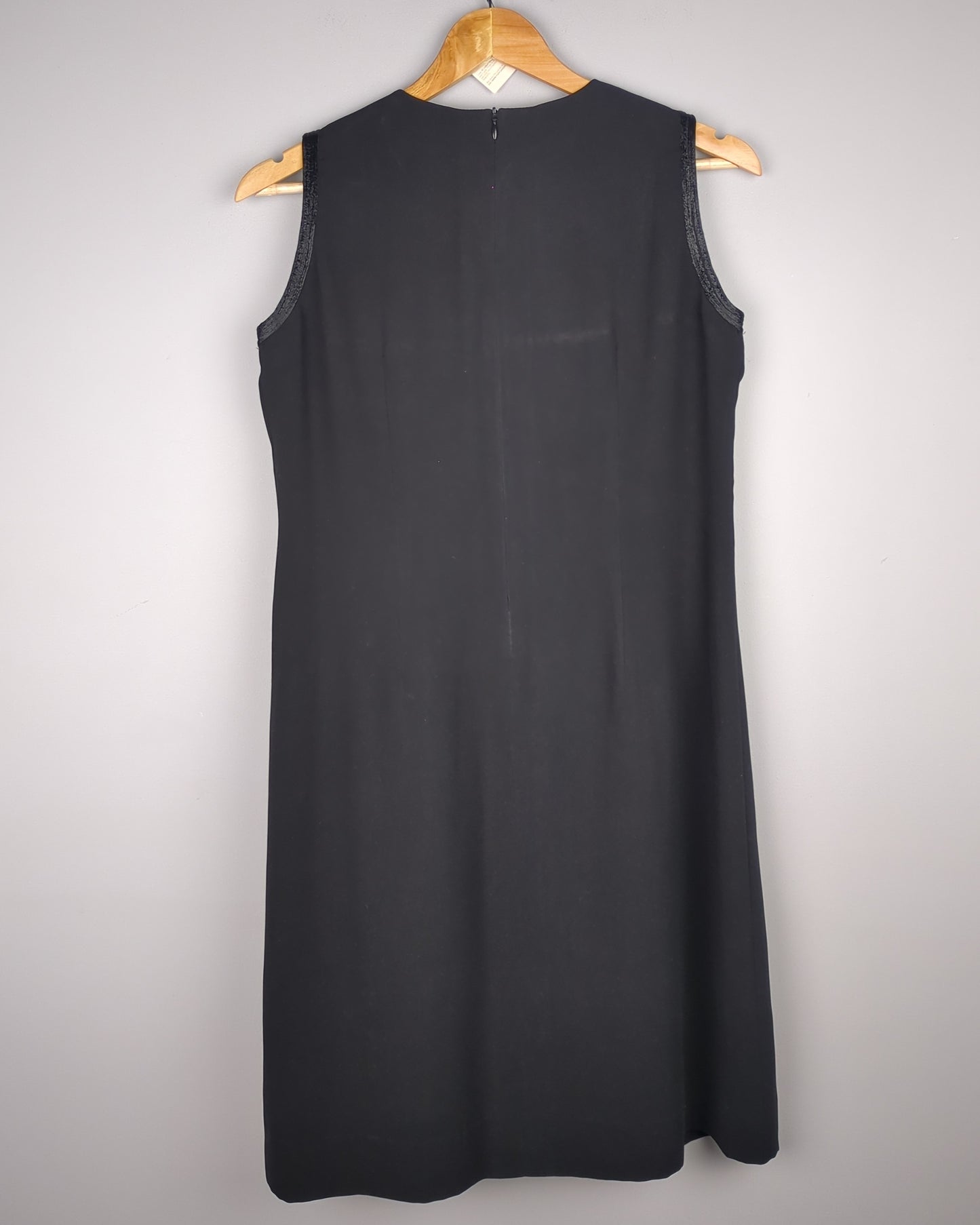 Black Sleeveless Dress