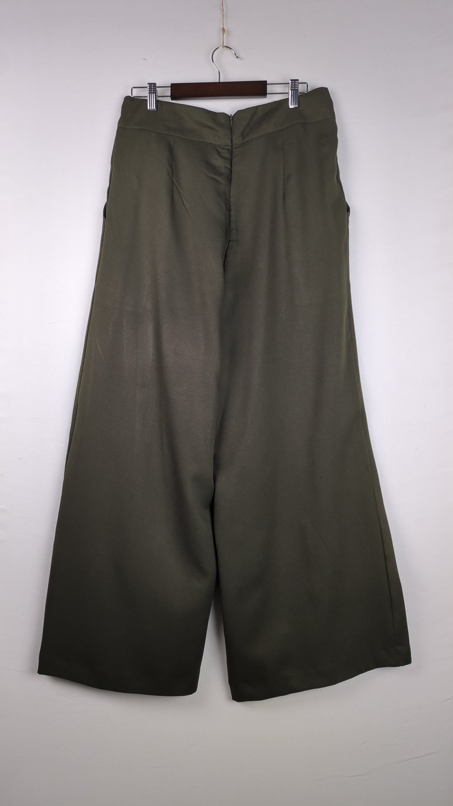 Flowy Green