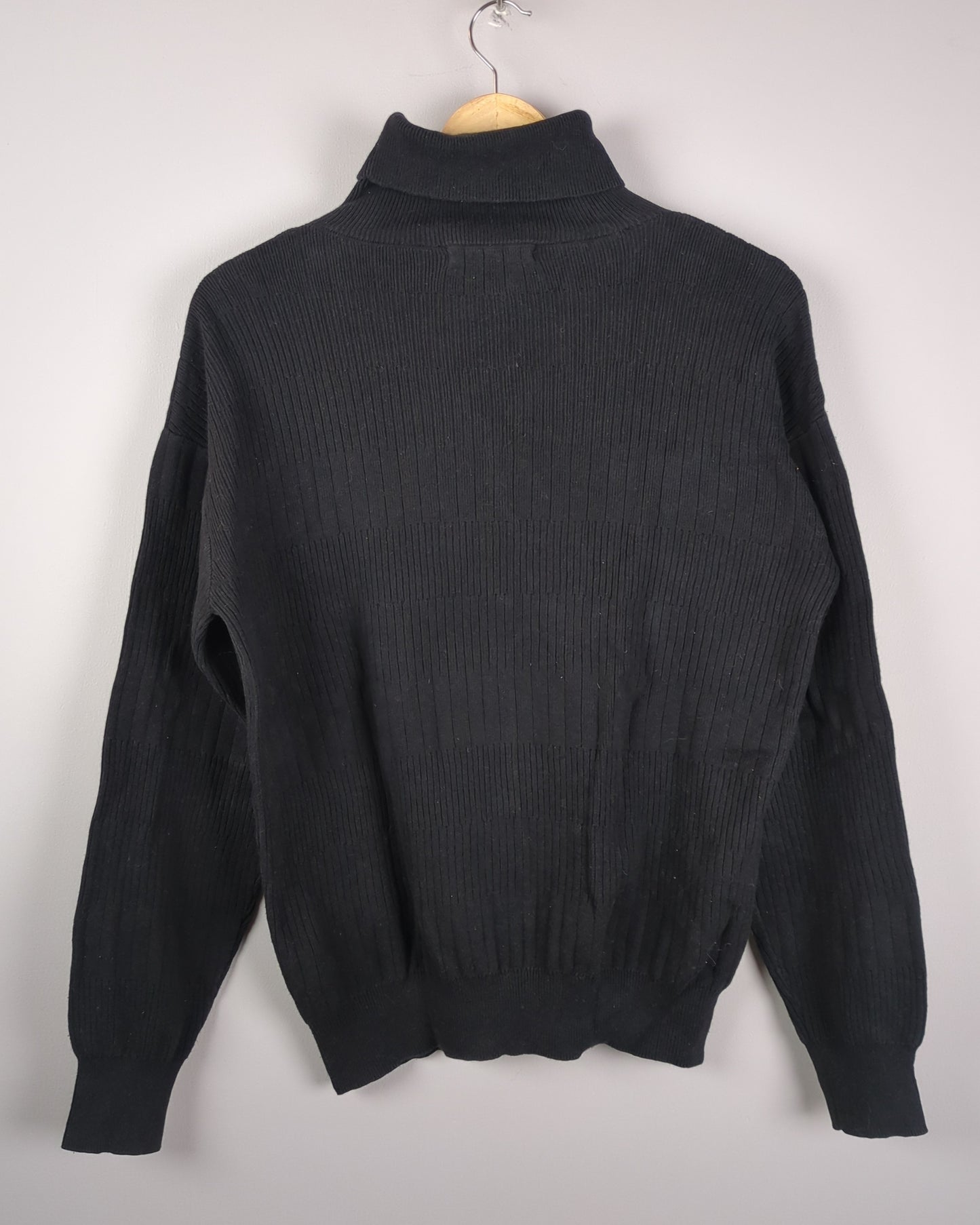 Obsidian Turtleneck