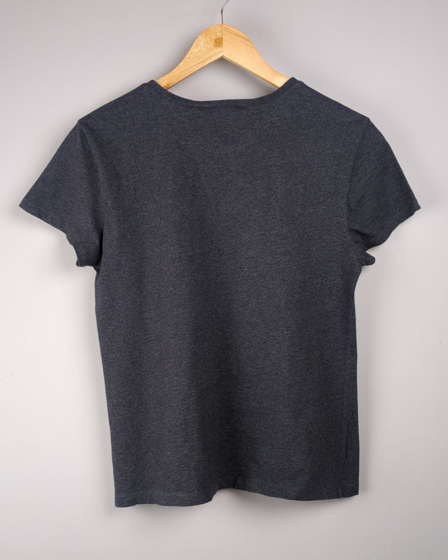AIIZ Grey Basic T-shirt