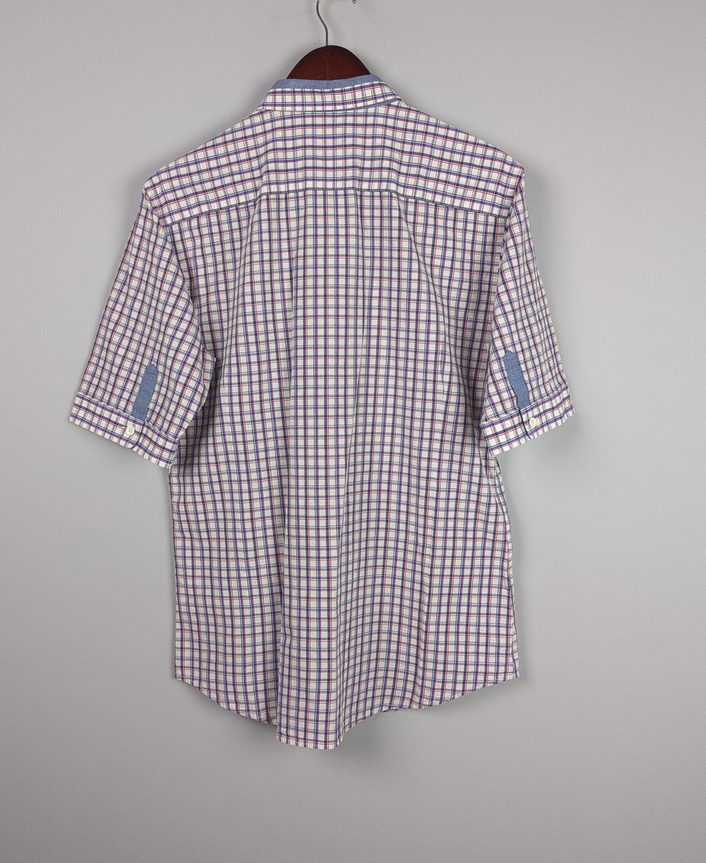 Checked Classic