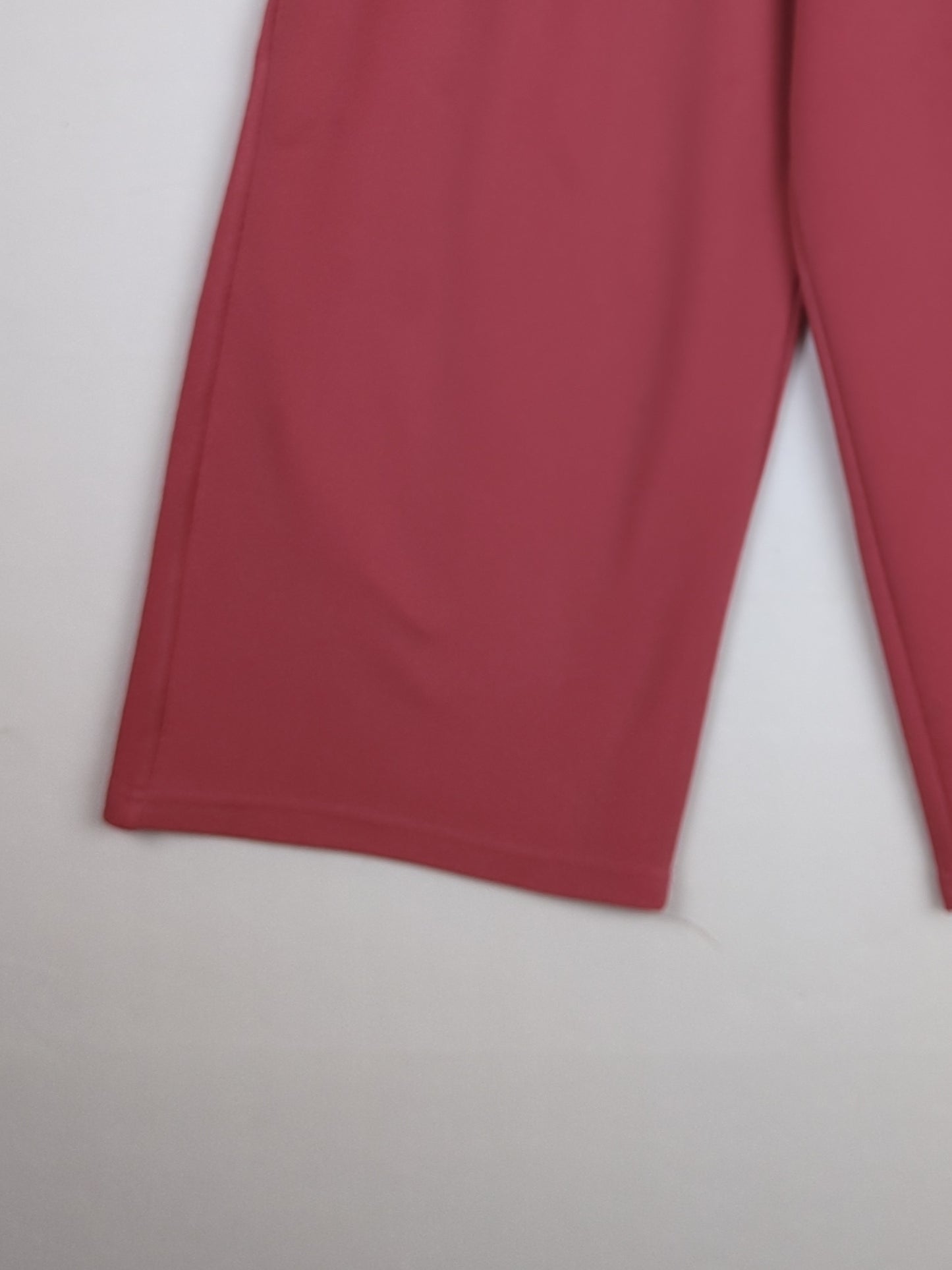 Rose Wideleg