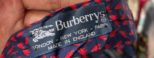 The Missing S: Burberrys to Burberry