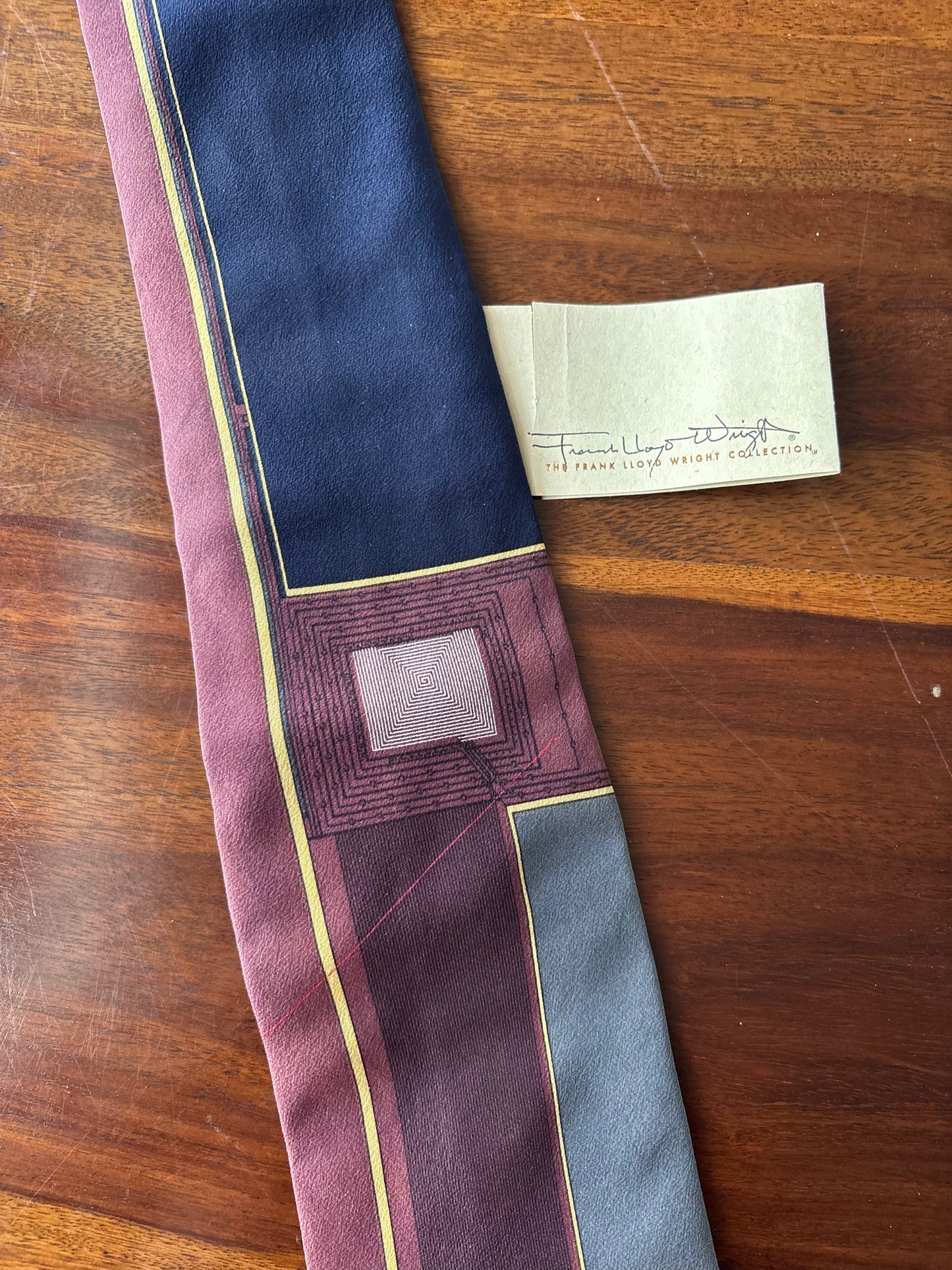 Frank Lloyd Wright Silk Tie (Made in Italy) – Vintage Geometric Design