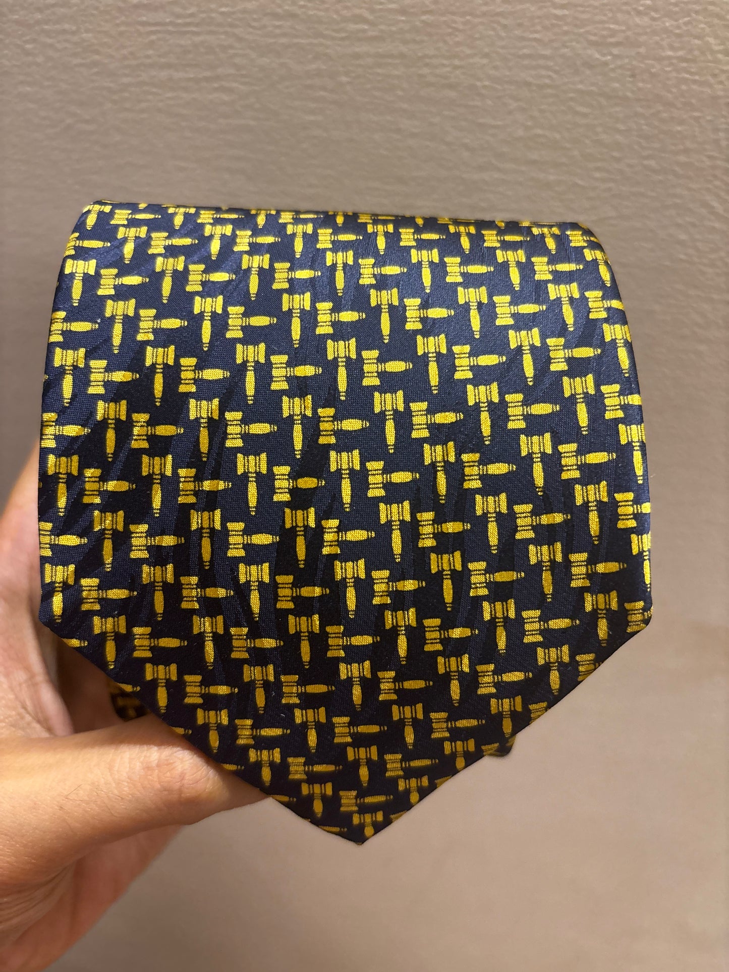 Vintage Museum Artifacts All Silk Tie – Gavel Print