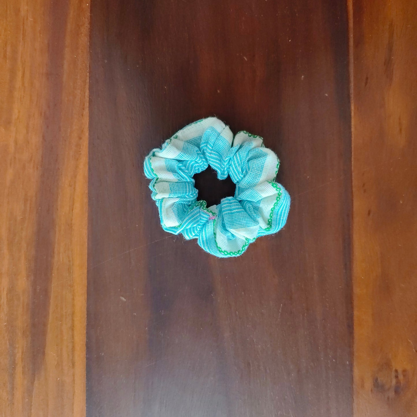 Prelo mini scrunchie in blue