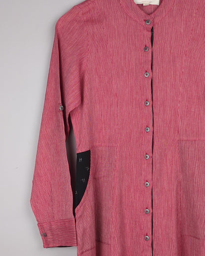 Translate Red Buttoned Kurta