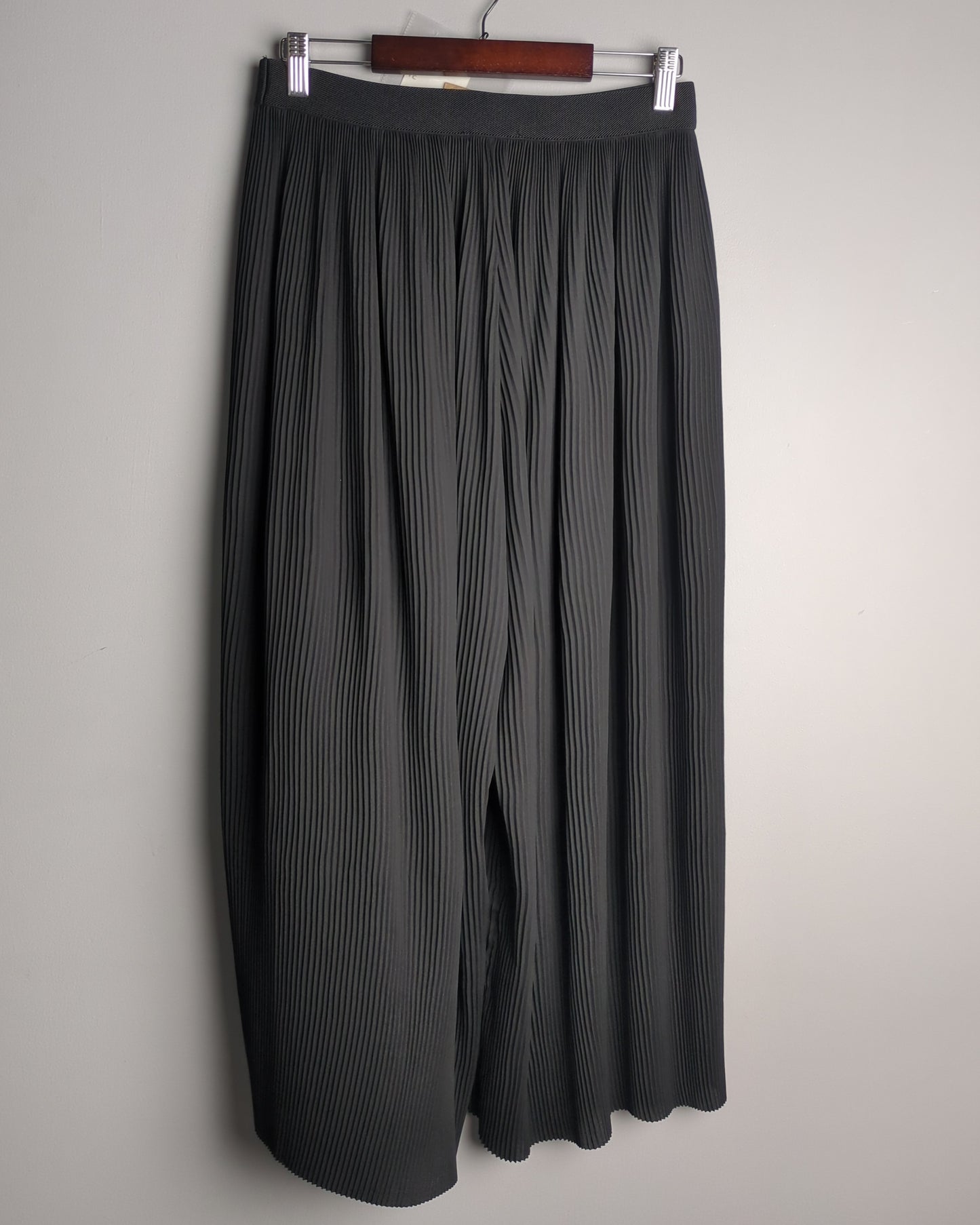 Zara Gray Pleated Trousers