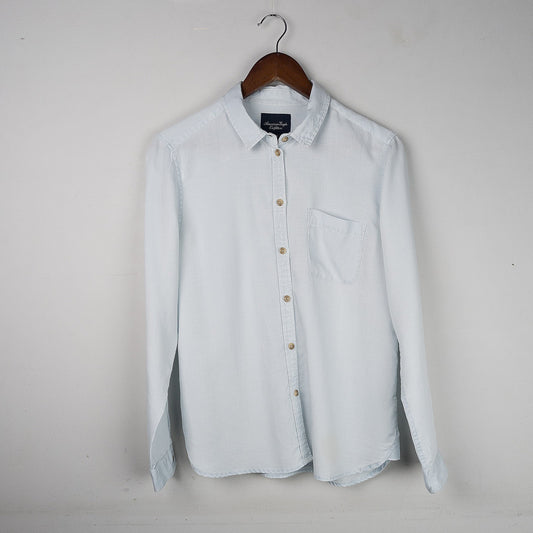 American Eagle Outfitters Button-Down Shirt