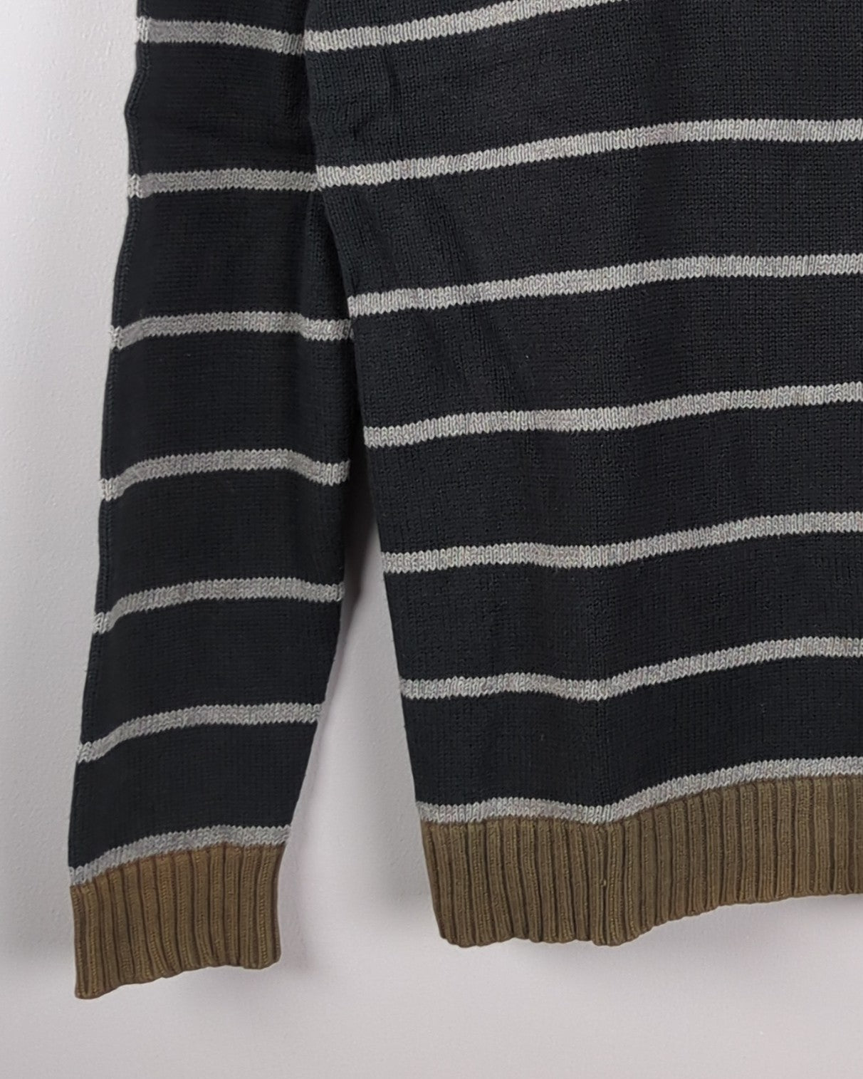 Yoke Stripe