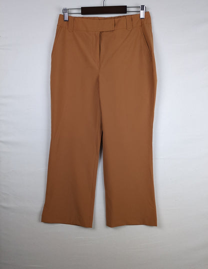 Auburn Cropped