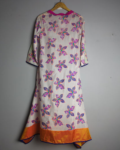 Uthenia White Floral Kurti