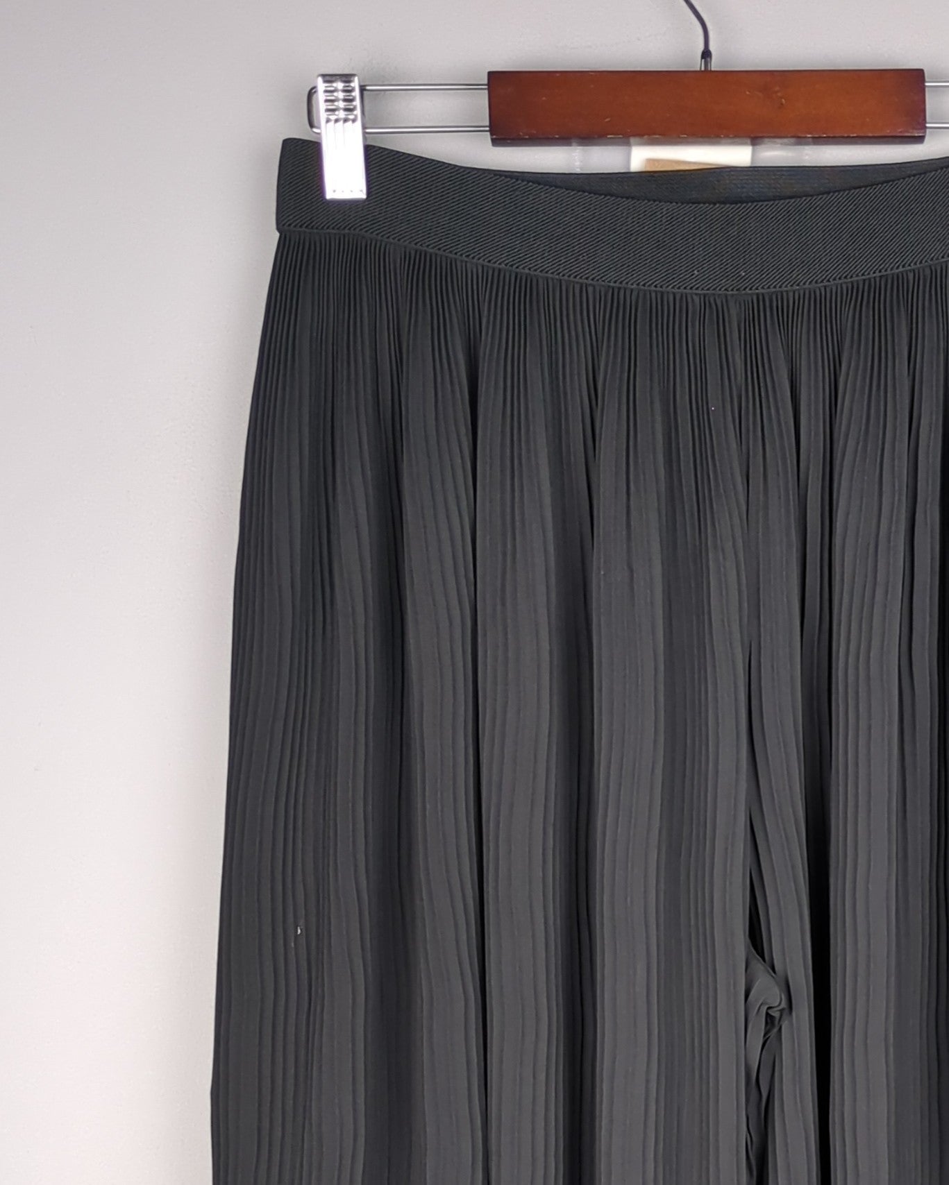 Zara Gray Pleated Trousers