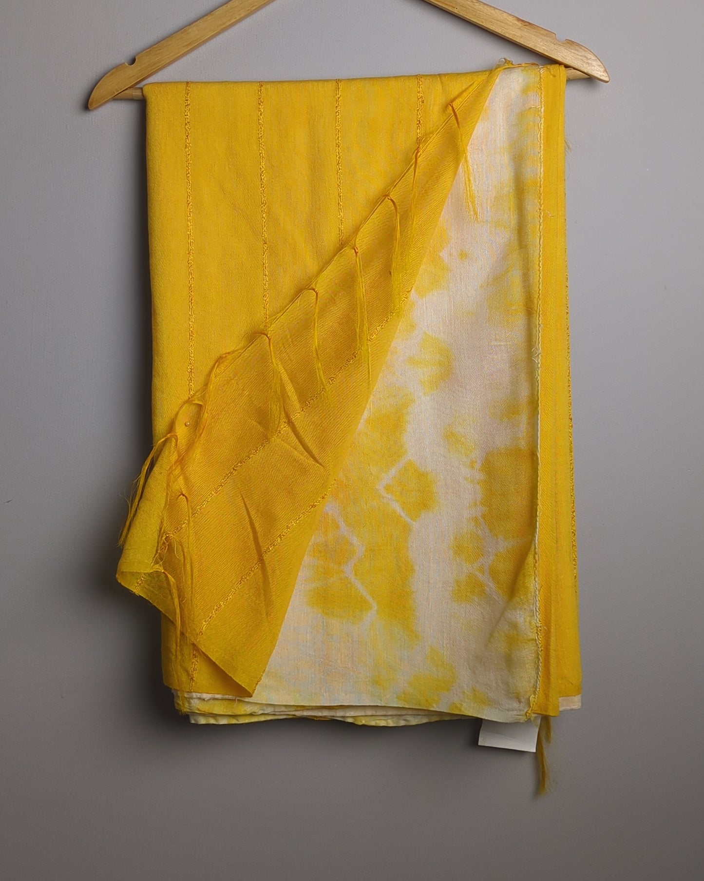 Yellow Textured Saaree