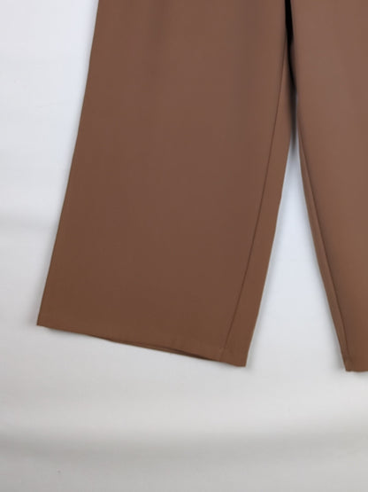 Flowy Beige