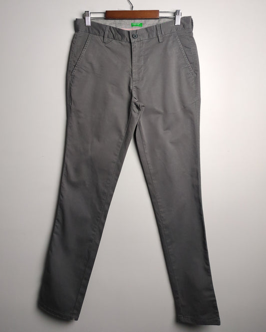 United Colors Of Benetton Gray Chino Pants