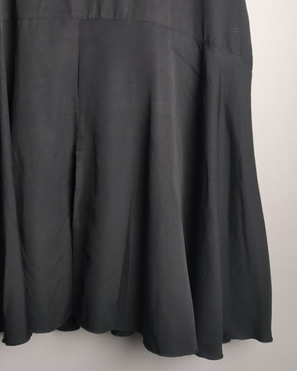 Bitter Line Black Midi Skirt