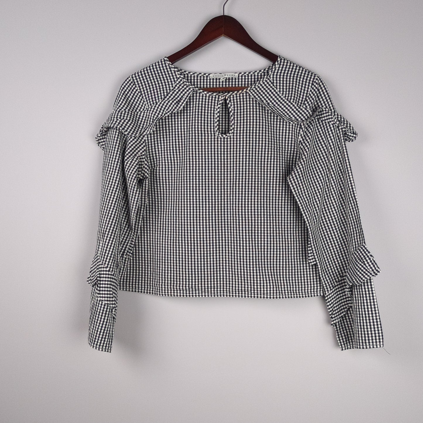 Gingham Frills