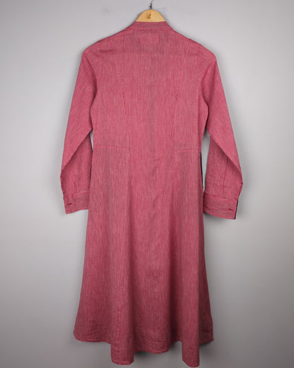 Translate Red Buttoned Kurta