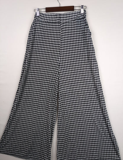 Houndstooth Chic