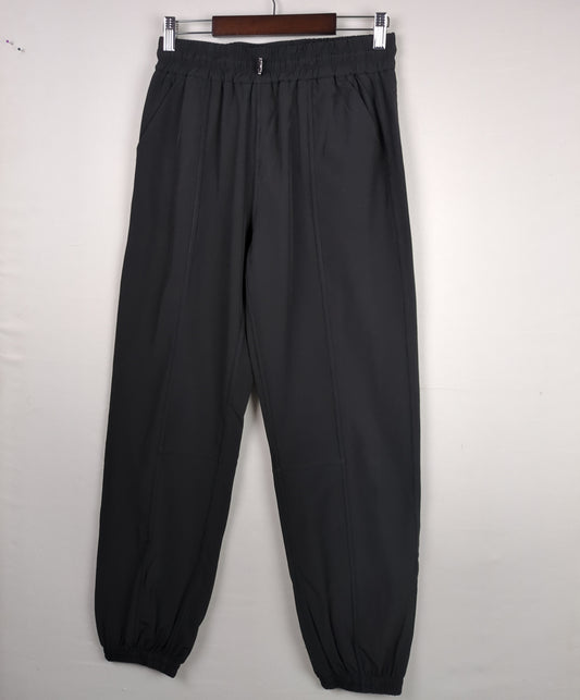 Sporty Black
