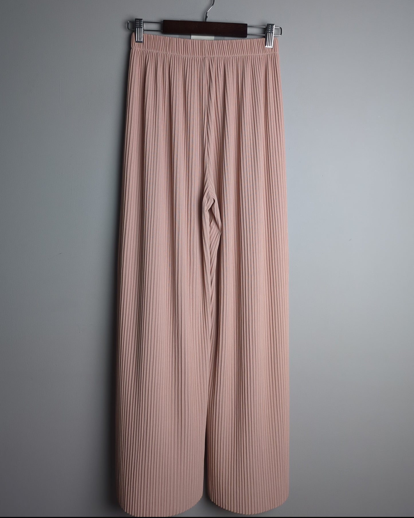 J&K Beige Pleated Trousers