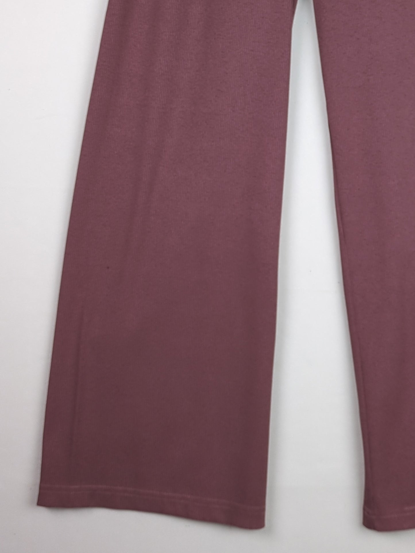 Mauve Wideleg