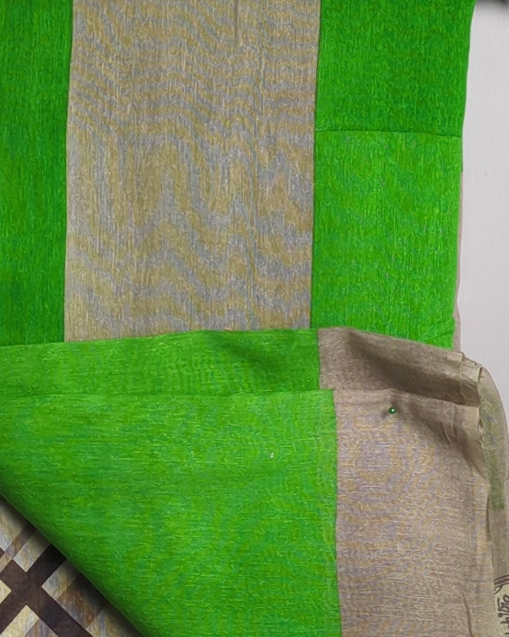 Suchitra Prints Green Patterned Saaree
