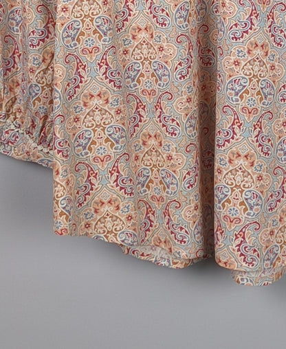 Peachy Paisley
