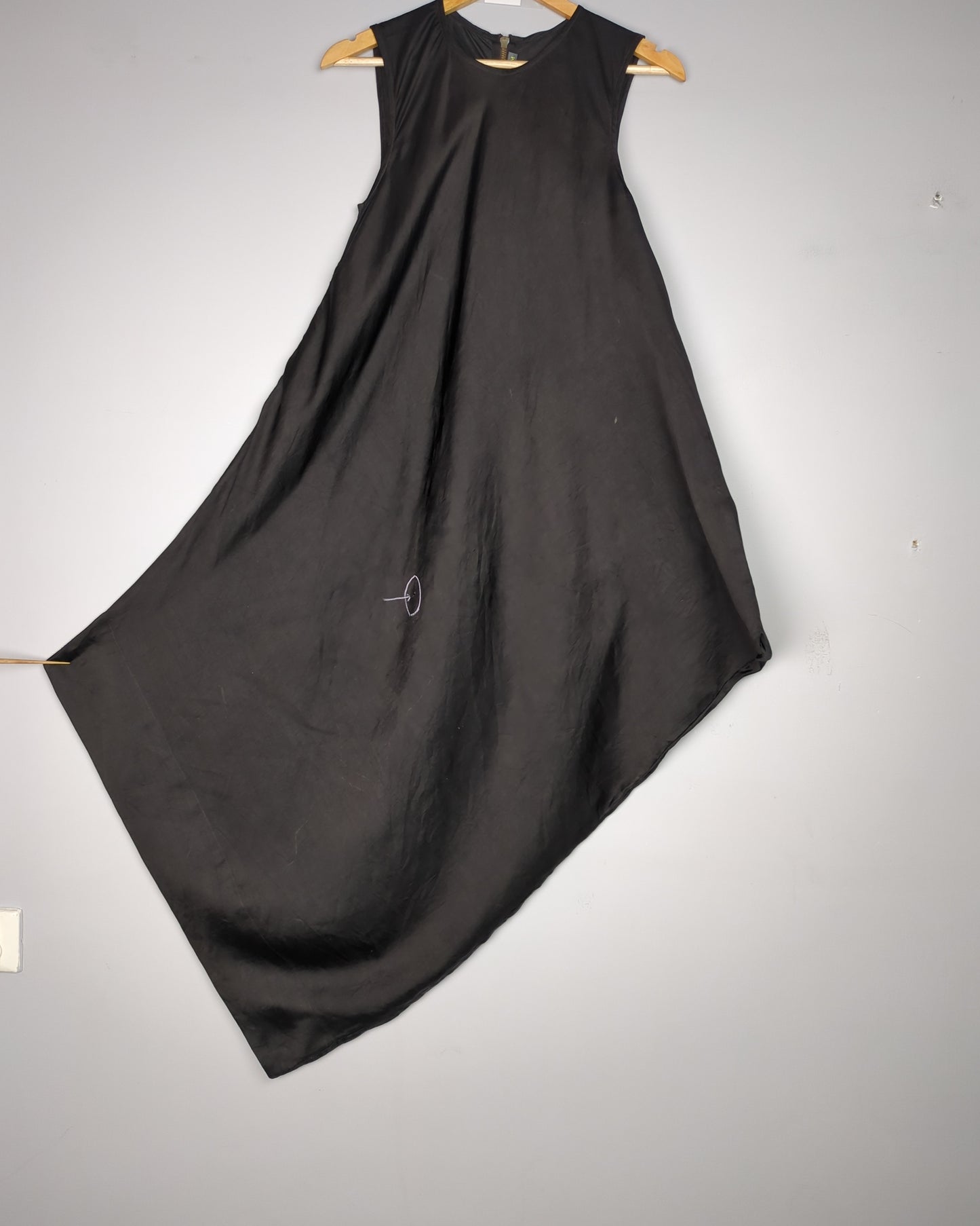 Black Sleeveless Dress