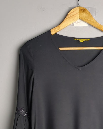 Global Desi Black Shift Dress
