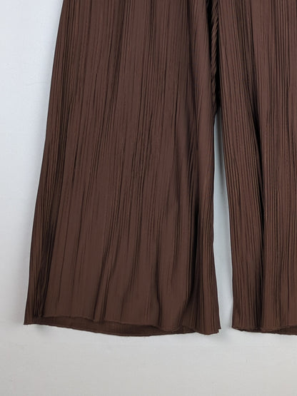 Flowy Brown