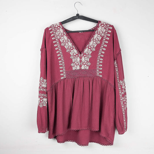 Embroidered Long Sleeve Blouse